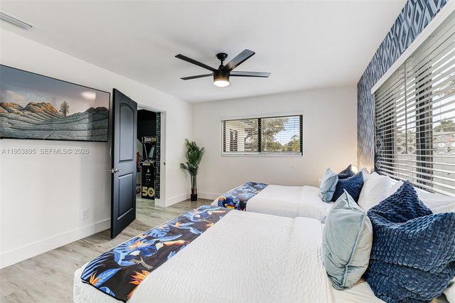 10870 SW 106th Ave, Miami, FL 33176