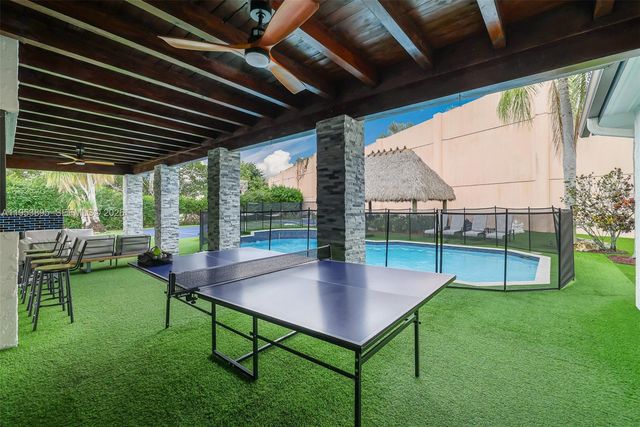 10870 SW 106th Ave, Miami, FL 33176