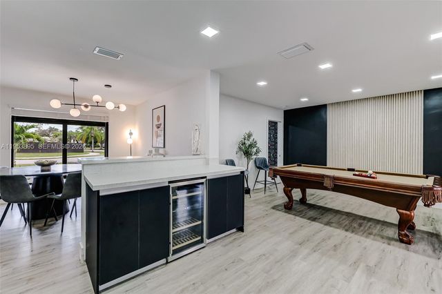 10870 SW 106th Ave, Miami, FL 33176