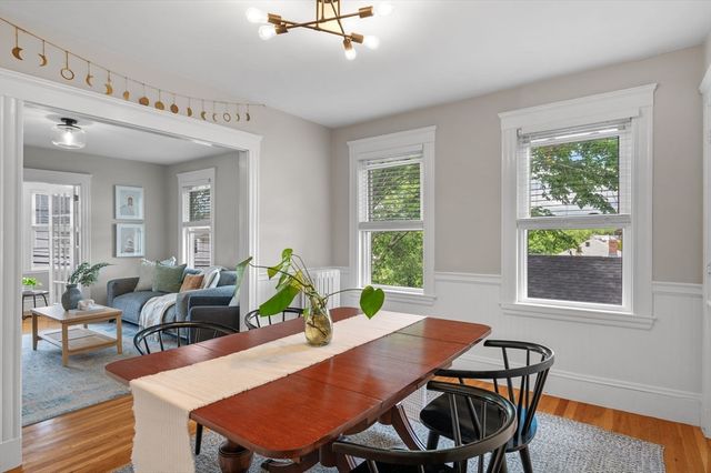 111 Chapman St 111, Watertown, MA 02472
