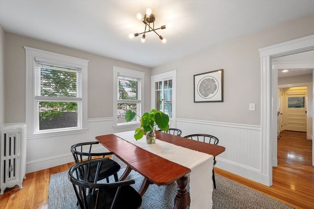 111 Chapman St 111, Watertown, MA 02472