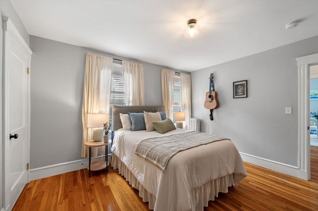 111 Chapman St 111, Watertown, MA 02472