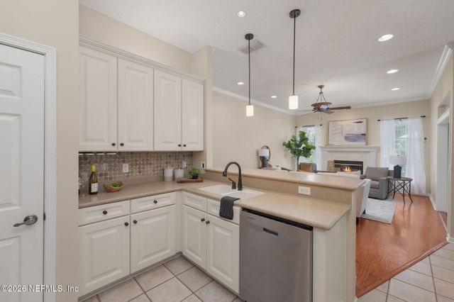 11737 HEATHER GROVE Lane, Jacksonville, FL 32223