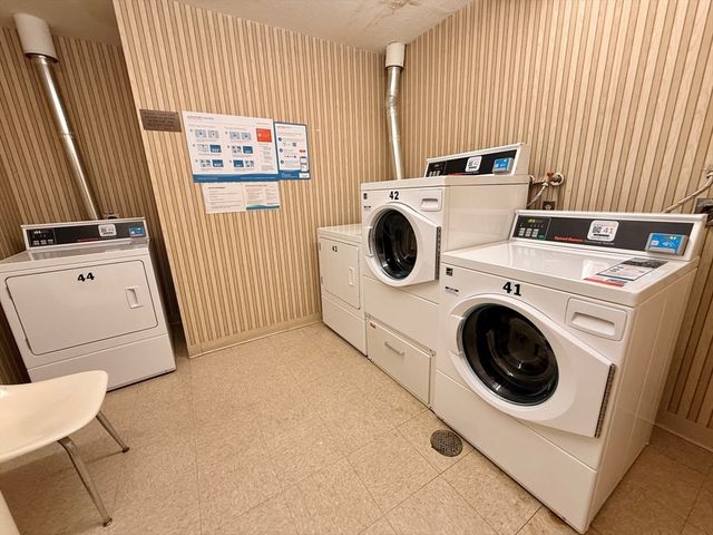 1006 Paradise Rd N-3-R, Swampscott, MA 01907