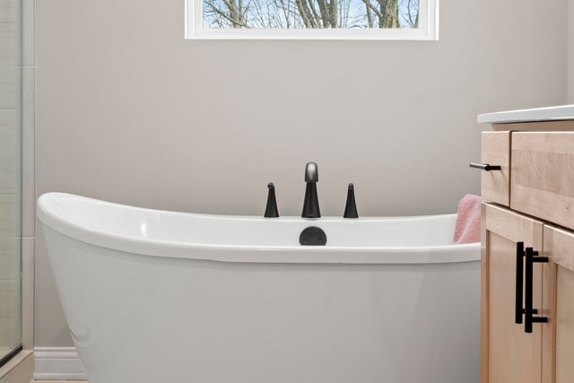 10534 California Street, Crown Point, IN 46307