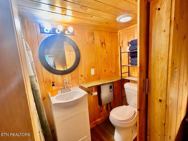 4010 Forest Trail Drive, Sevierville, TN 37876