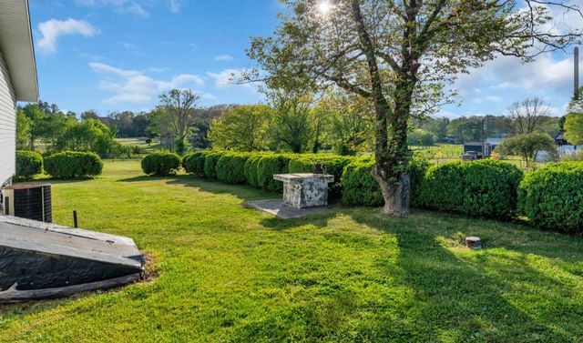 1331 Altamont St, Tracy City, TN 37387