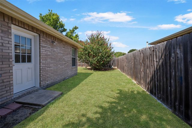1024 Lake Trail Drive, Little Elm, TX 75068