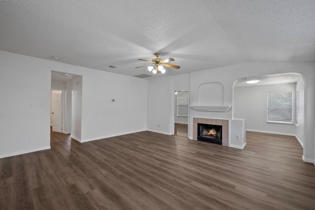 1024 Lake Trail Drive, Little Elm, TX 75068