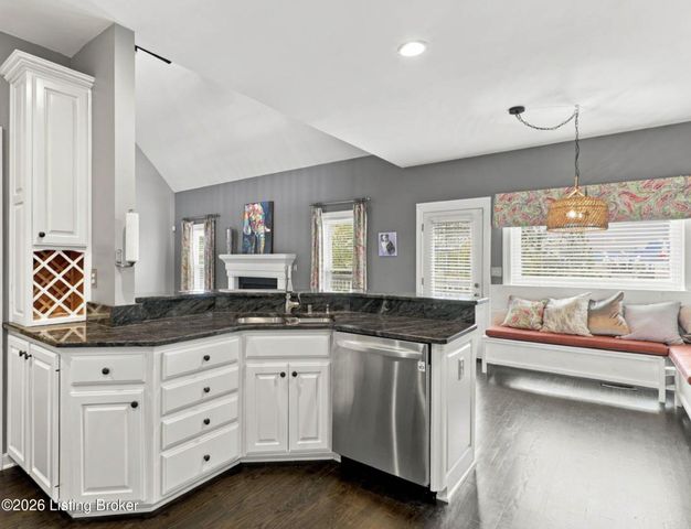 209 Champions Way, Simpsonville, KY 40067