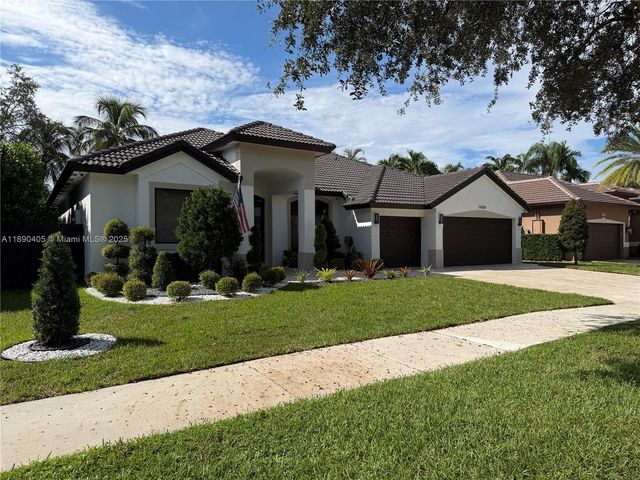 16326 N Mariposa Cir N, Pembroke Pines, FL 33331