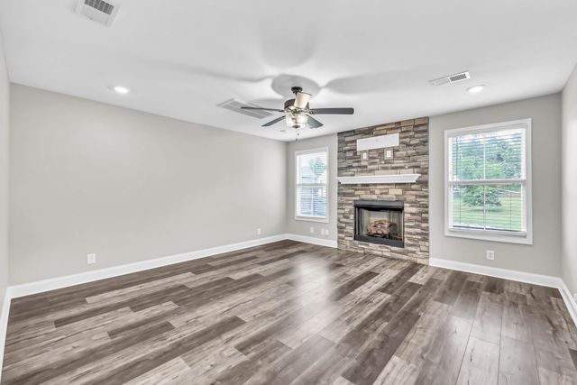 246 Stone Bluff Way, Clarksville, TN 37040