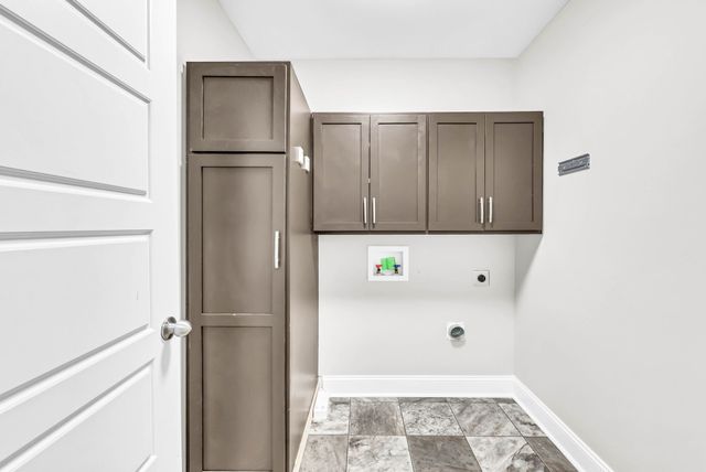 246 Stone Bluff Way, Clarksville, TN 37040