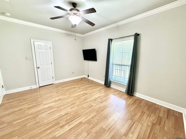 16918 Watkins Rd, Walker, LA 70785