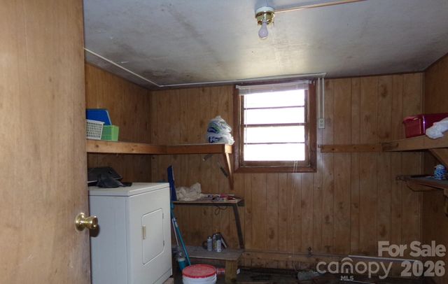 1905 Little Creek Road, Burnsville, NC 28714