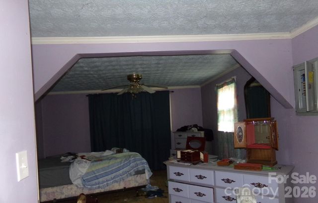 1905 Little Creek Road, Burnsville, NC 28714