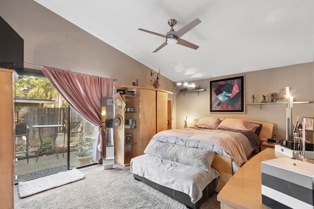 5443 Bridge Creek Ln, Carmichael, CA 95608