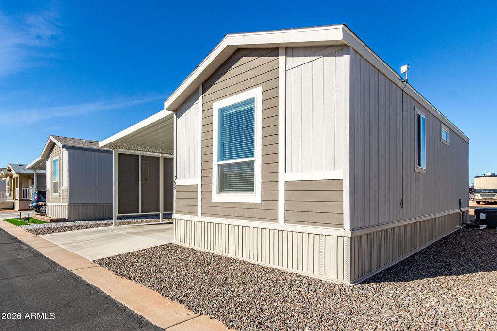 Image 4 of property listing at 17506 W Van Buren Street 368, Goodyear, AZ 85338
