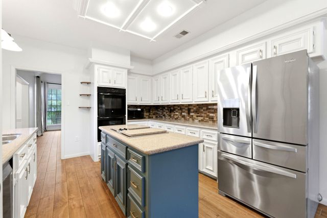5626 Spring Lodge Drive, Houston, TX 77345