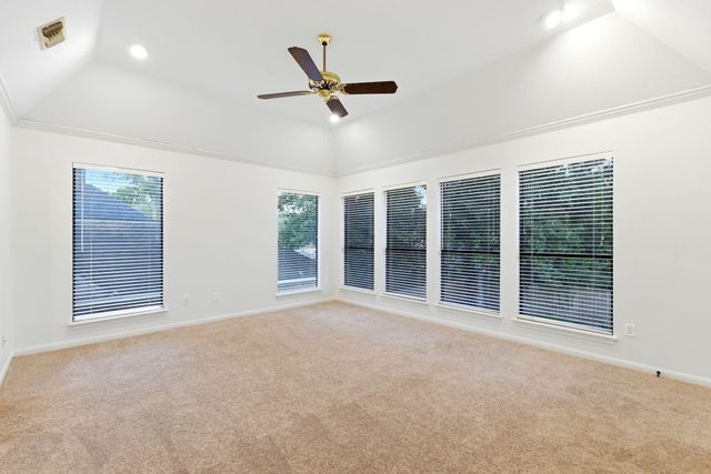 5626 Spring Lodge Drive, Houston, TX 77345