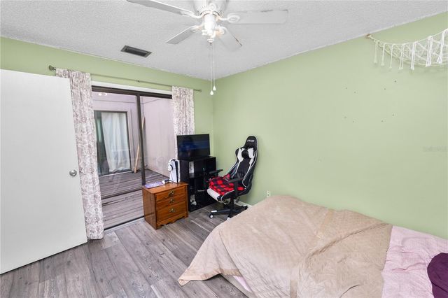 2009 HELM LANE, Valrico, FL 33594