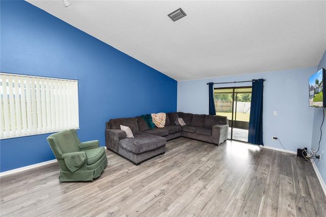 2009 HELM LANE, Valrico, FL 33594