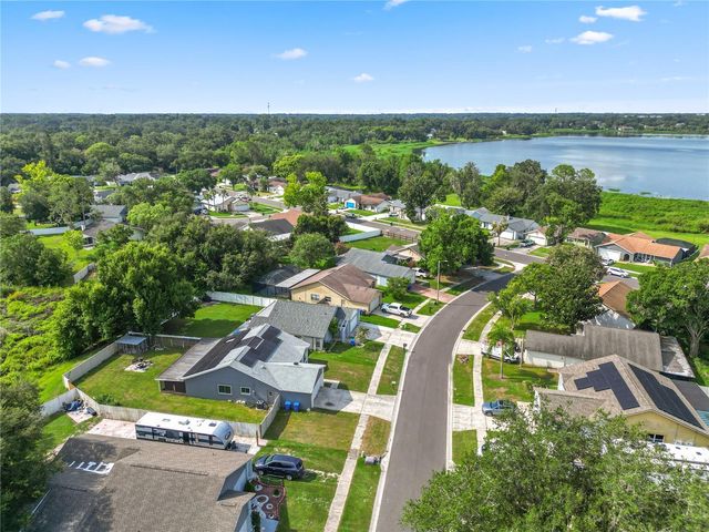 2009 HELM LANE, Valrico, FL 33594