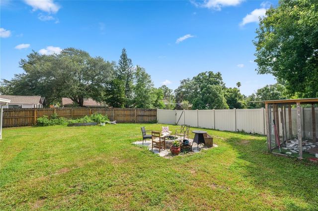 2009 HELM LANE, Valrico, FL 33594
