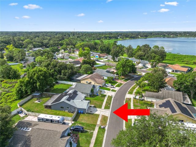 2009 HELM LANE, Valrico, FL 33594