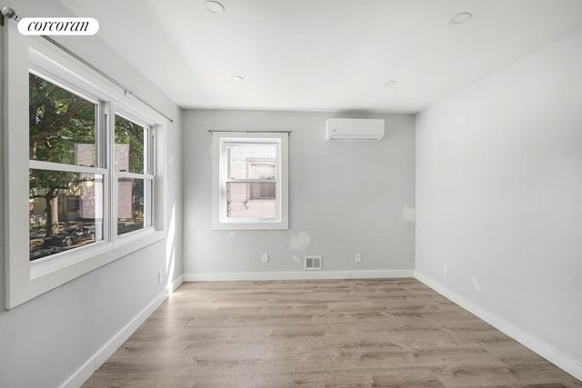 178-16 ZOLLER Road, New York City, NY 11434