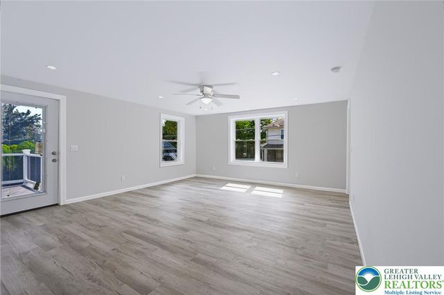 3105 Washington Street, Bethlehem Twp, PA 18020