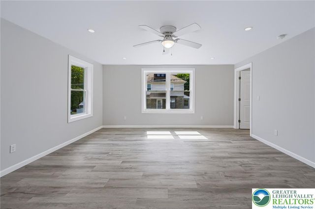 3105 Washington Street, Bethlehem Twp, PA 18020