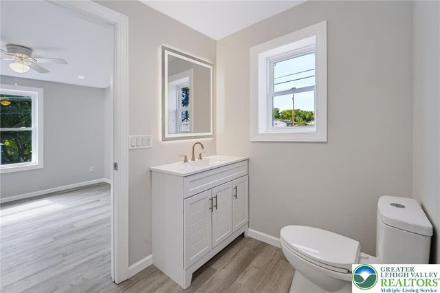 3105 Washington Street, Bethlehem Twp, PA 18020