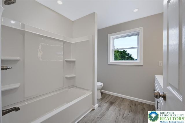 3105 Washington Street, Bethlehem Twp, PA 18020