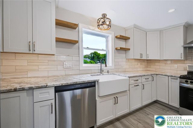 3105 Washington Street, Bethlehem Twp, PA 18020