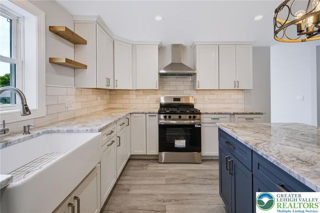 3105 Washington Street, Bethlehem Twp, PA 18020