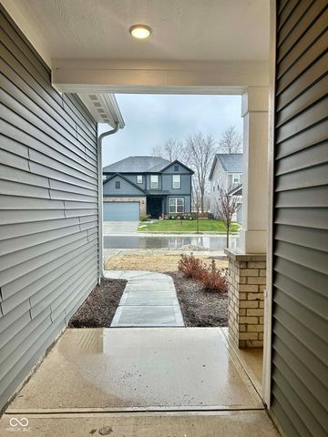 6776 Seabiscuit Road, Whitestown, IN 46075