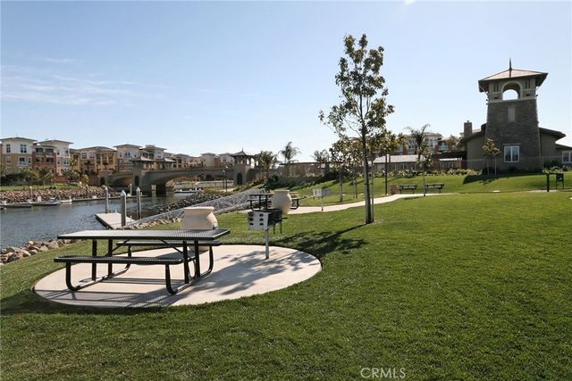 1441 Seabridge Lane, Oxnard, CA 93035
