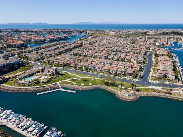1441 Seabridge Lane, Oxnard, CA 93035