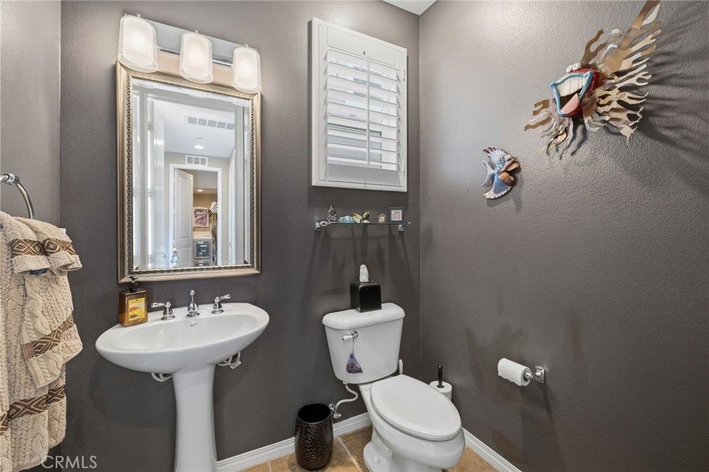 Image 20 of property listing at 1441 Seabridge Lane, Oxnard, CA 93035