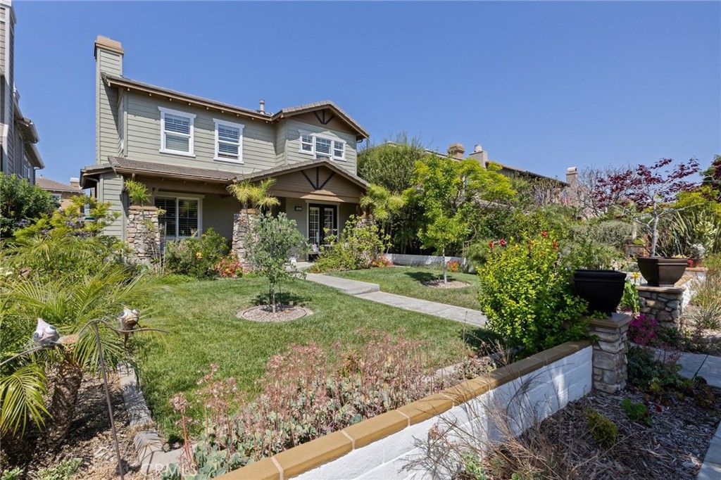 Image 3 of property listing at 1441 Seabridge Lane, Oxnard, CA 93035