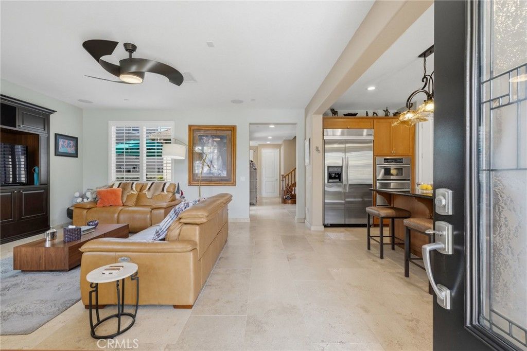 Image 5 of property listing at 1441 Seabridge Lane, Oxnard, CA 93035