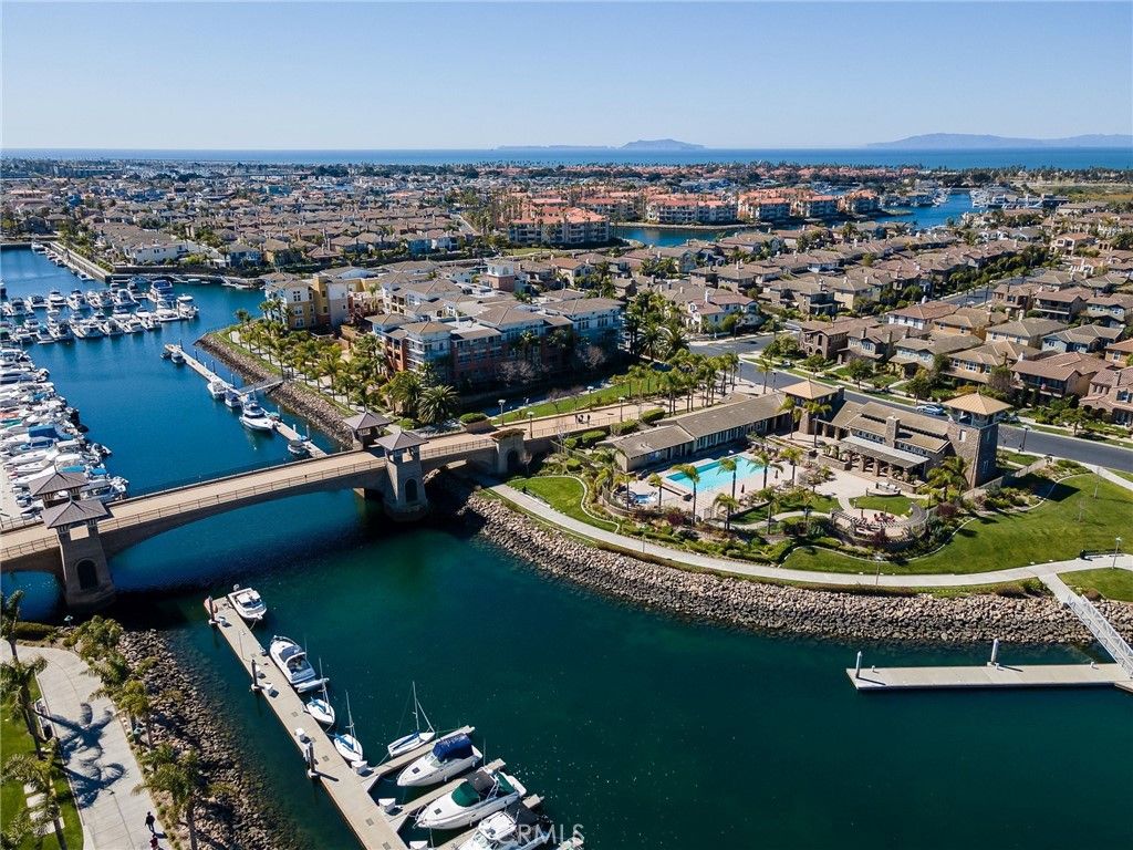 Image 55 of property listing at 1441 Seabridge Lane, Oxnard, CA 93035
