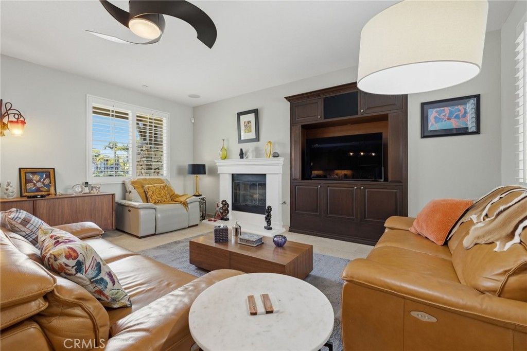 Image 7 of property listing at 1441 Seabridge Lane, Oxnard, CA 93035