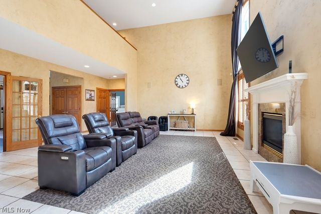 8808 Eastlynn Avenue NW, Massillon, OH 44646