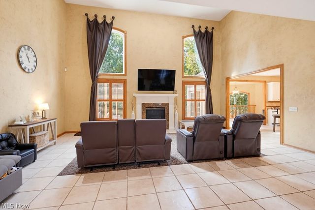 8808 Eastlynn Avenue NW, Massillon, OH 44646