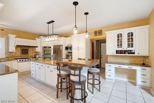8808 Eastlynn Avenue NW, Massillon, OH 44646