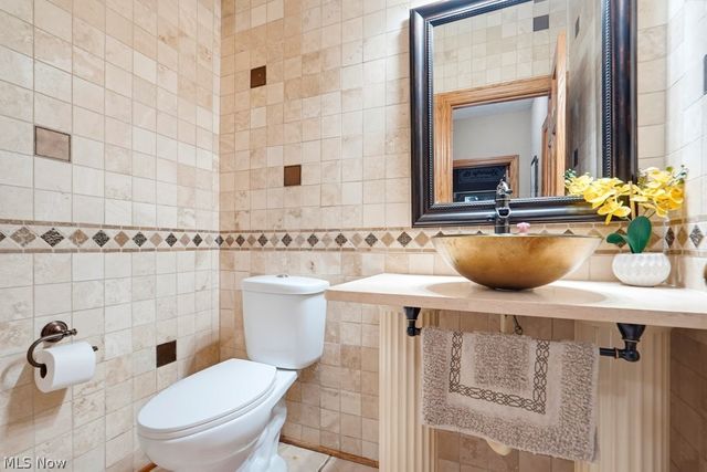 8808 Eastlynn Avenue NW, Massillon, OH 44646