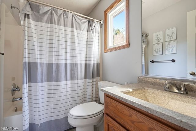 8808 Eastlynn Avenue NW, Massillon, OH 44646