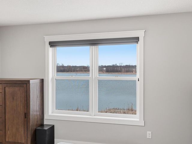 11619 E Laketowne Drive, Albertville, MN 55301